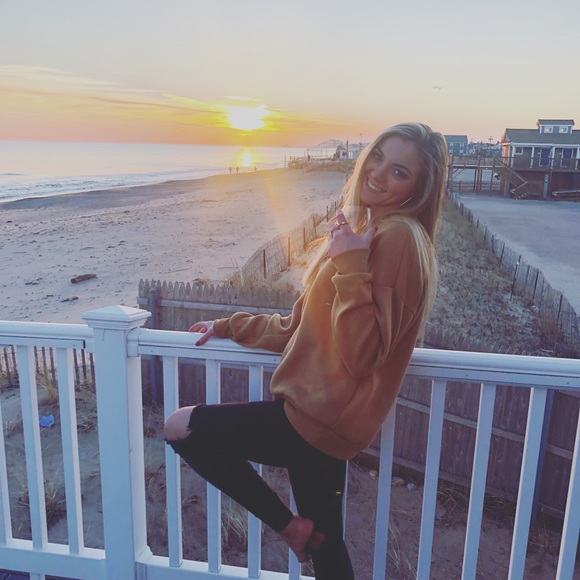 lindyhoyt6